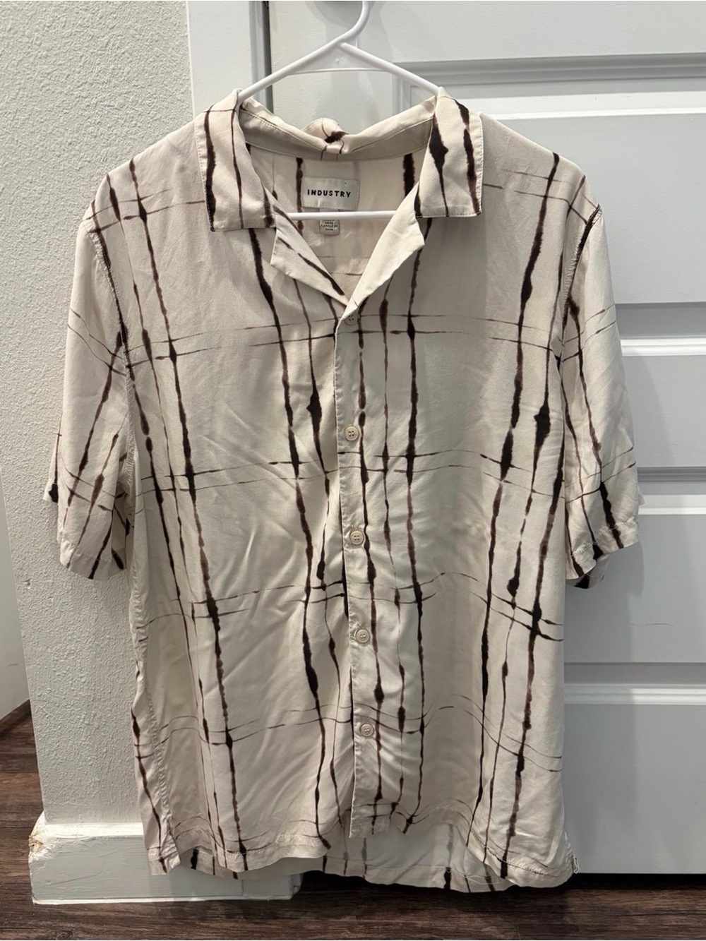 Men’s Industry Patterned Button Down Shirt